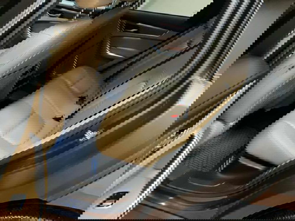 Jaguar F-Pace usata a Lucca (9)