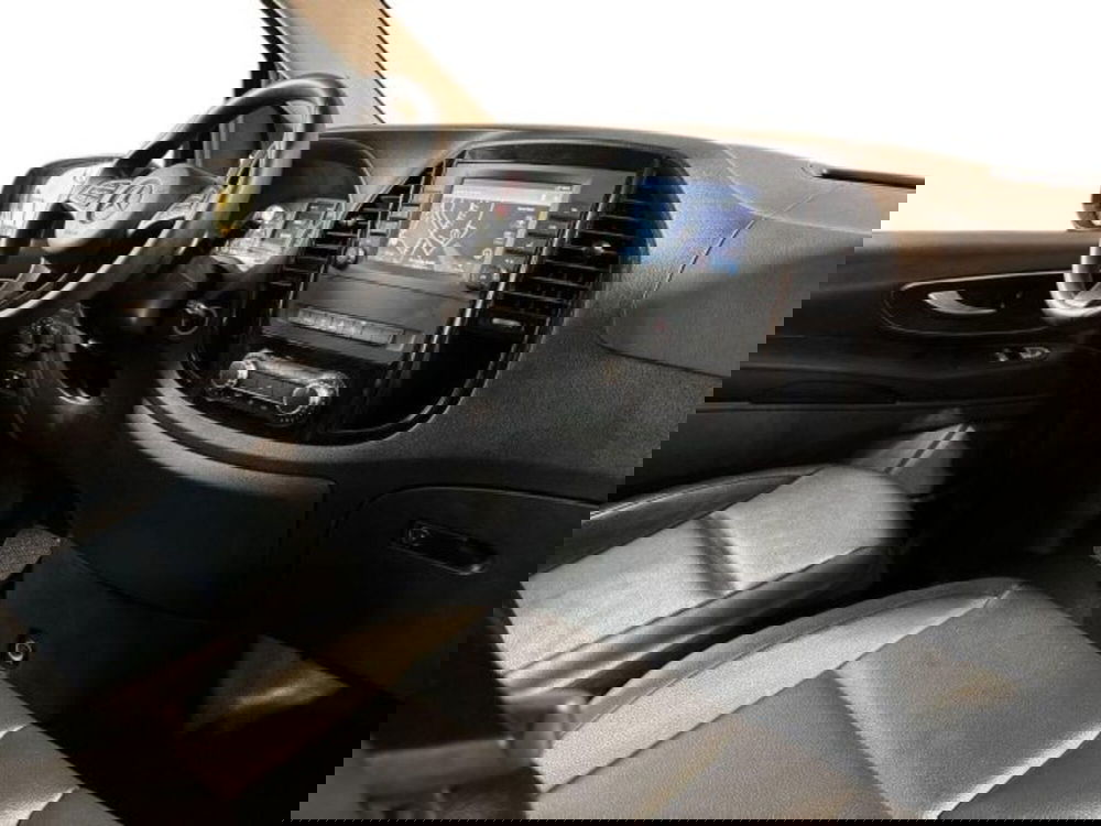 Mercedes-Benz Vito usata a Bologna (14)