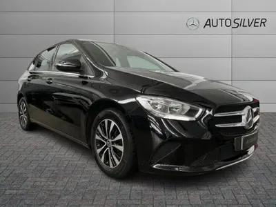 Mercedes-Benz Classe B 180 d Automatic Sport Plus del 2022 usata a Verona