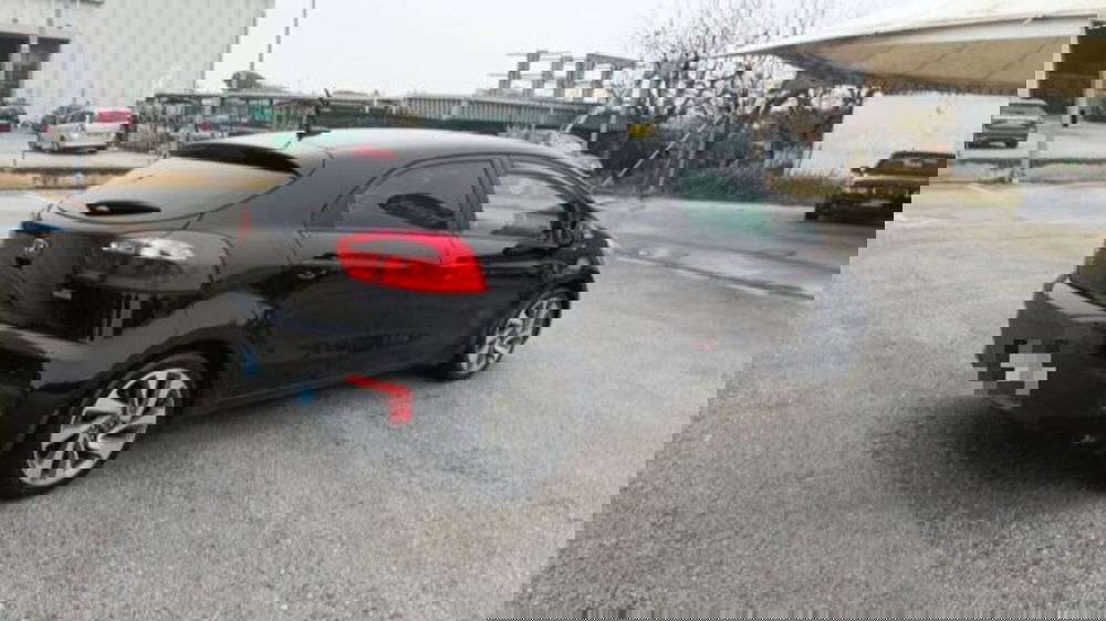 Kia Rio usata a Macerata (4)