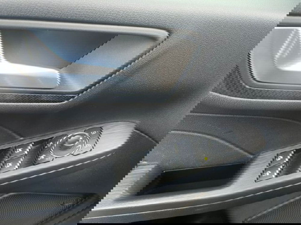 Ford Kuga usata a Lodi (8)