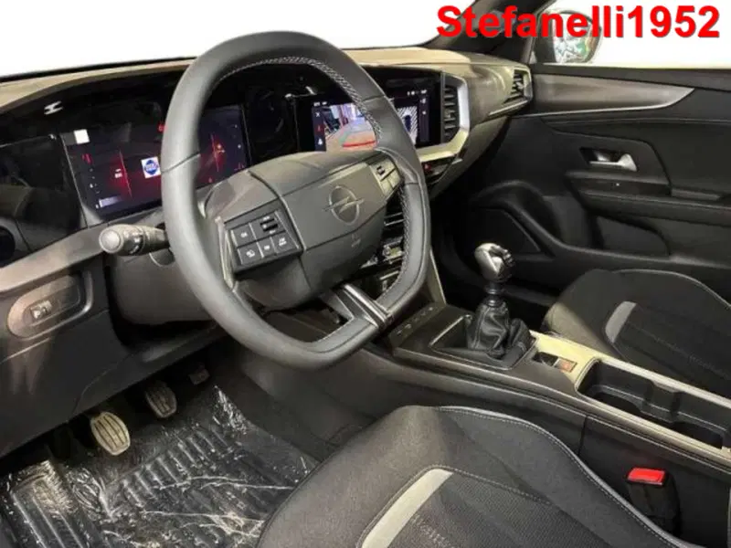 Opel Mokka nuova a Bologna (11)