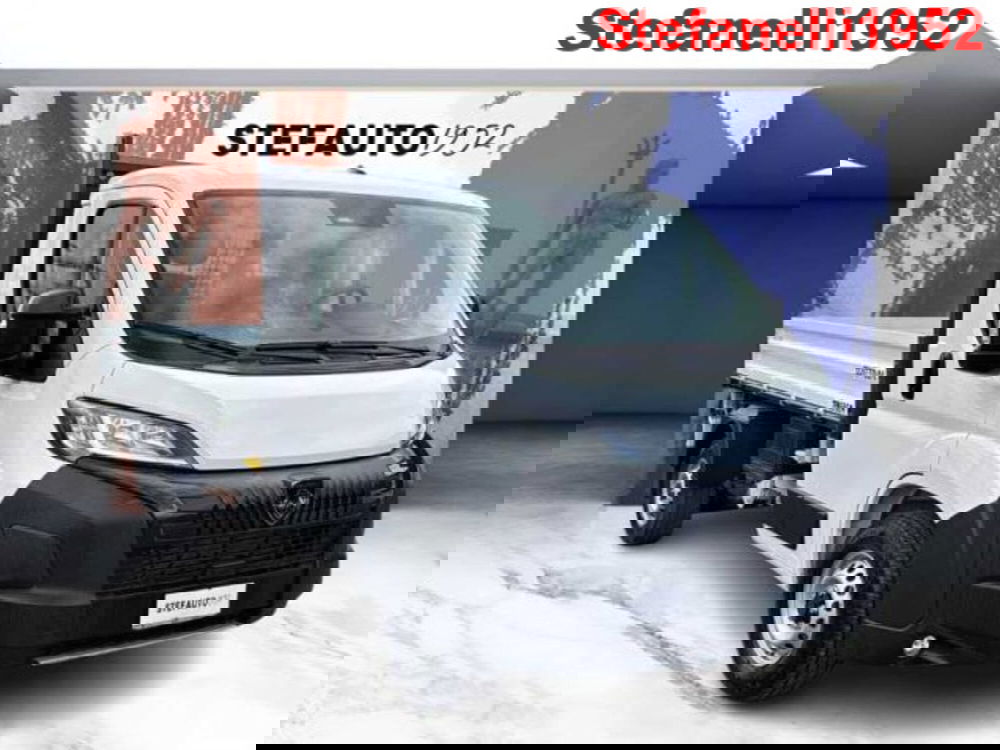 Peugeot Boxer Cabinato nuova a Bologna