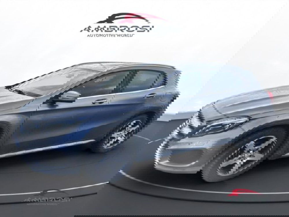 Mercedes-Benz GLA SUV usata a Perugia