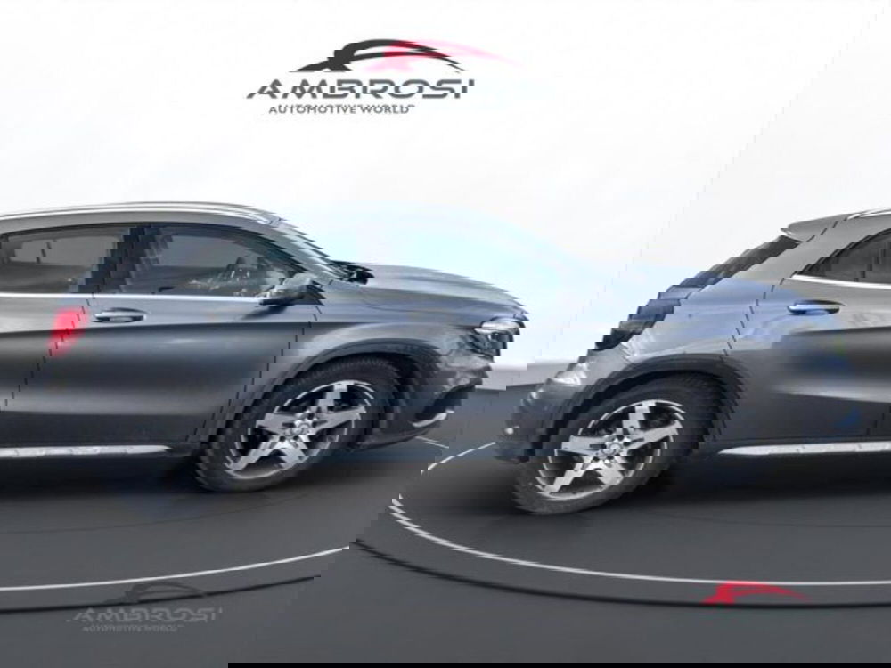 Mercedes-Benz GLA SUV usata a Perugia (5)