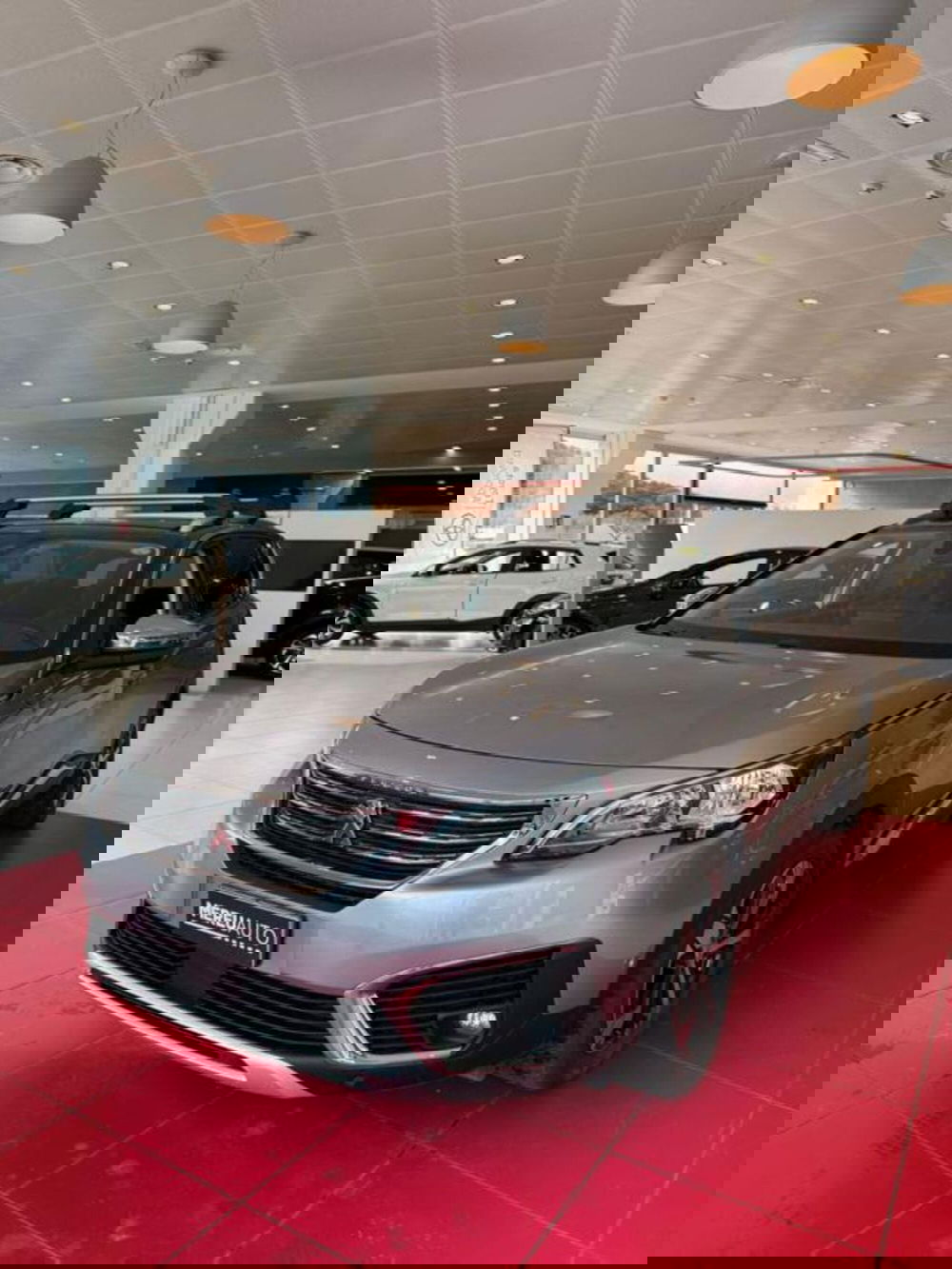 Peugeot 5008 usata a Sassari