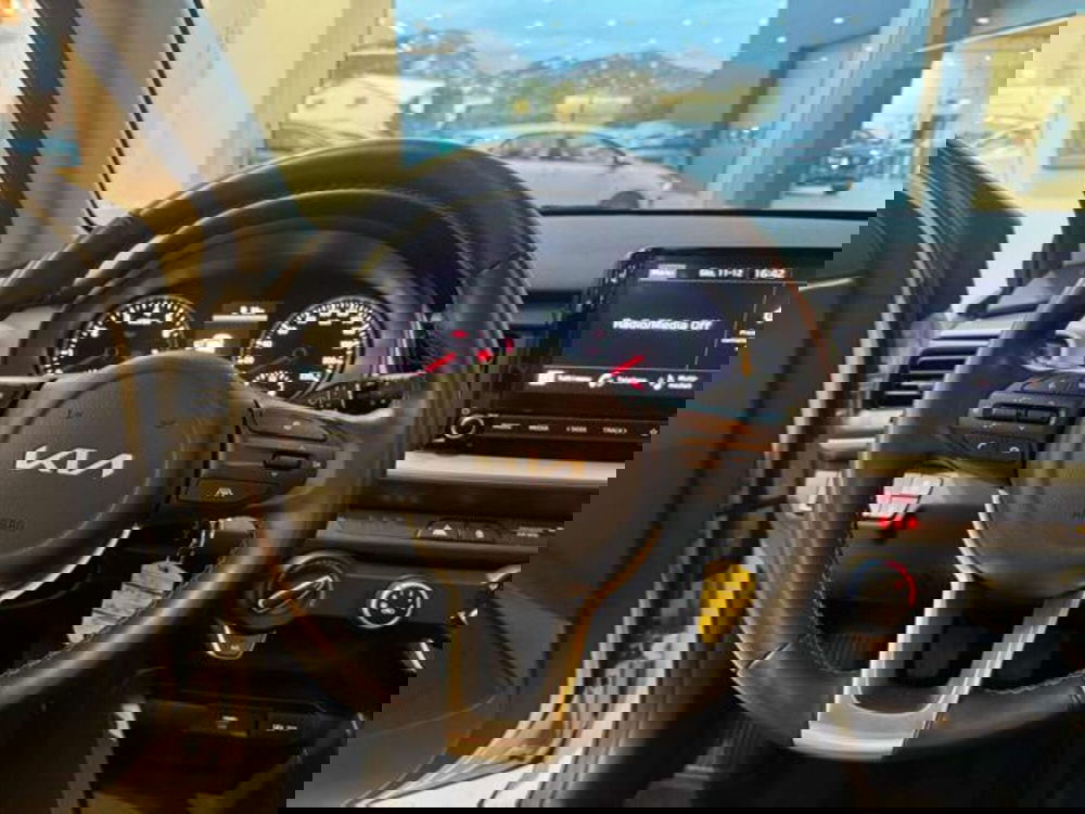 Kia Stonic usata a Sassari (14)