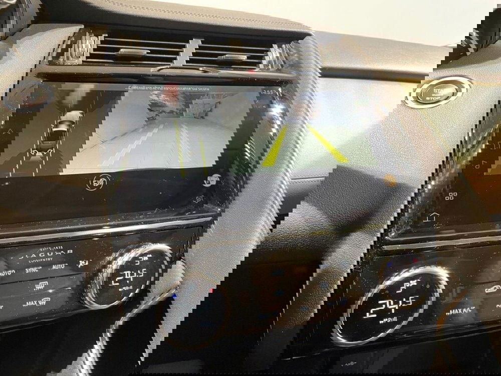 Jaguar E-Pace usata a Ravenna (15)