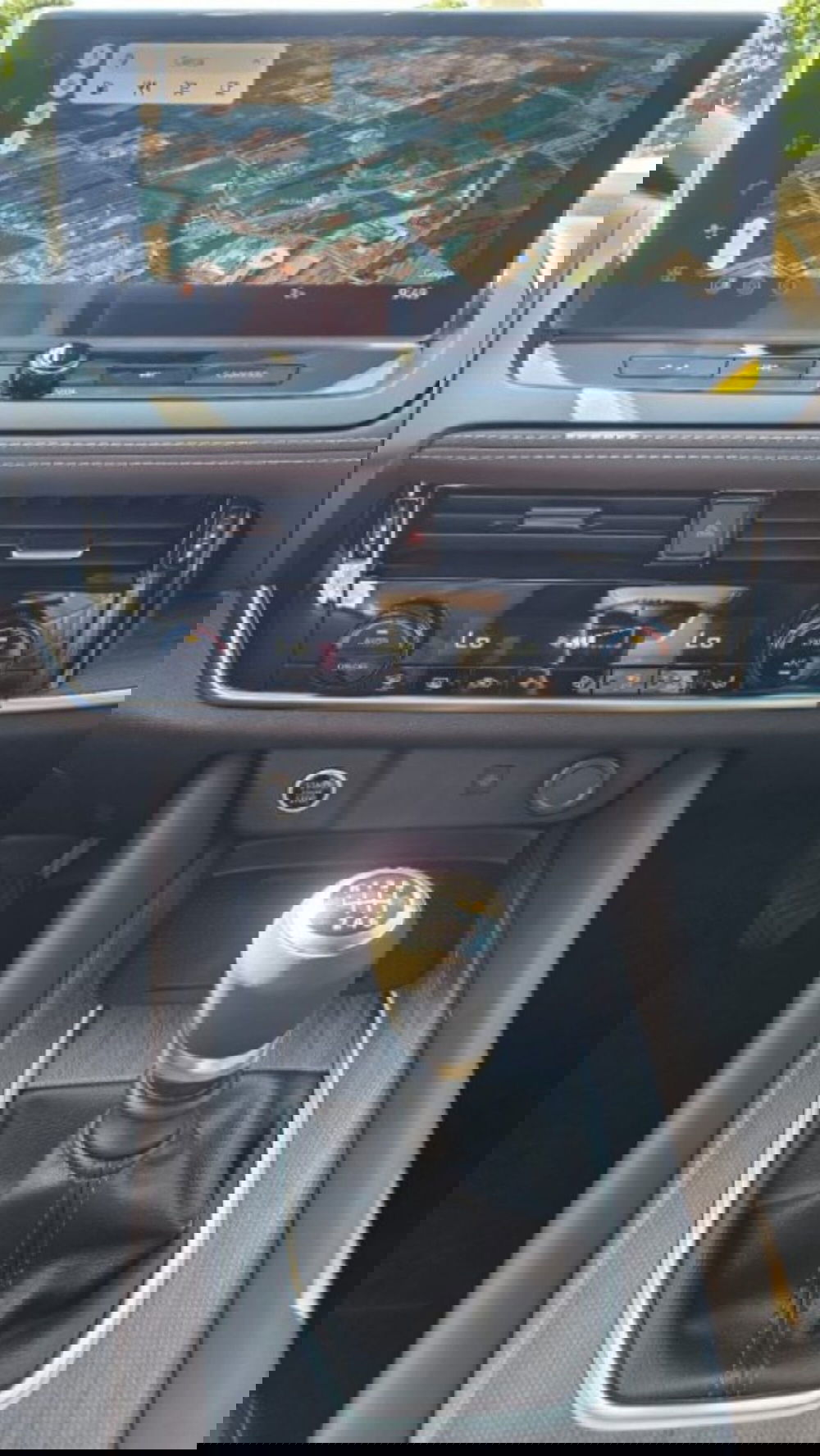 Nissan Qashqai nuova a Lucca (9)