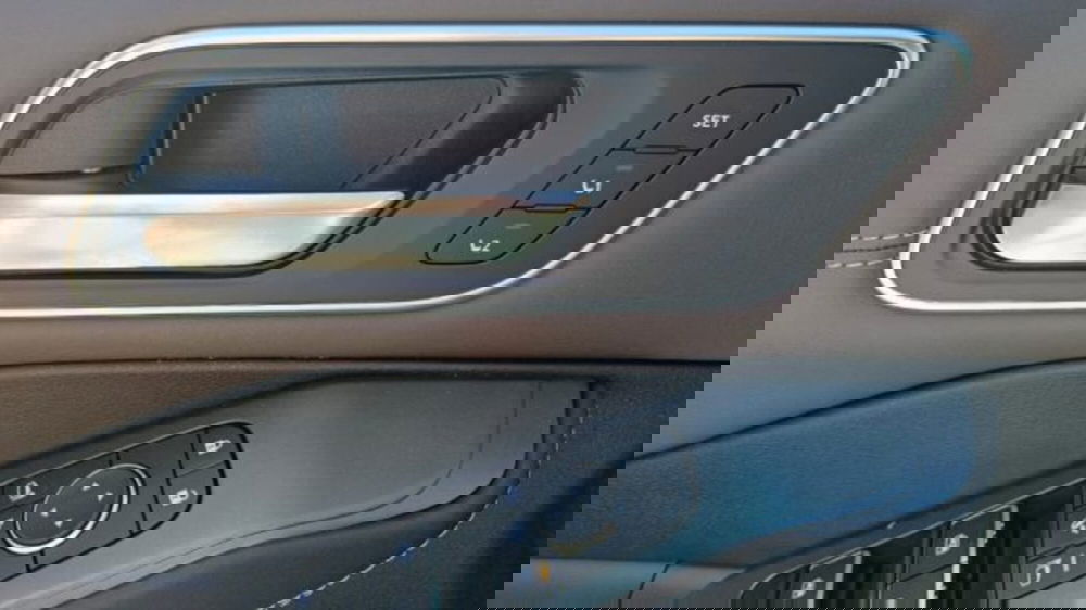 Nissan Qashqai nuova a Lucca (16)