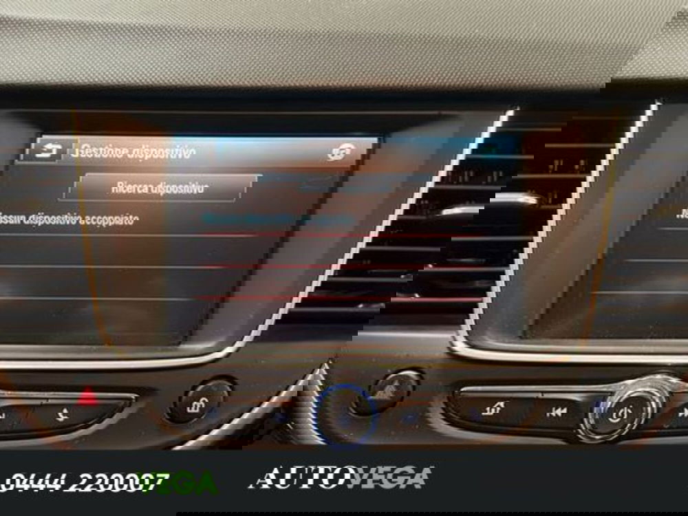 Opel Crossland X usata a Vicenza (16)