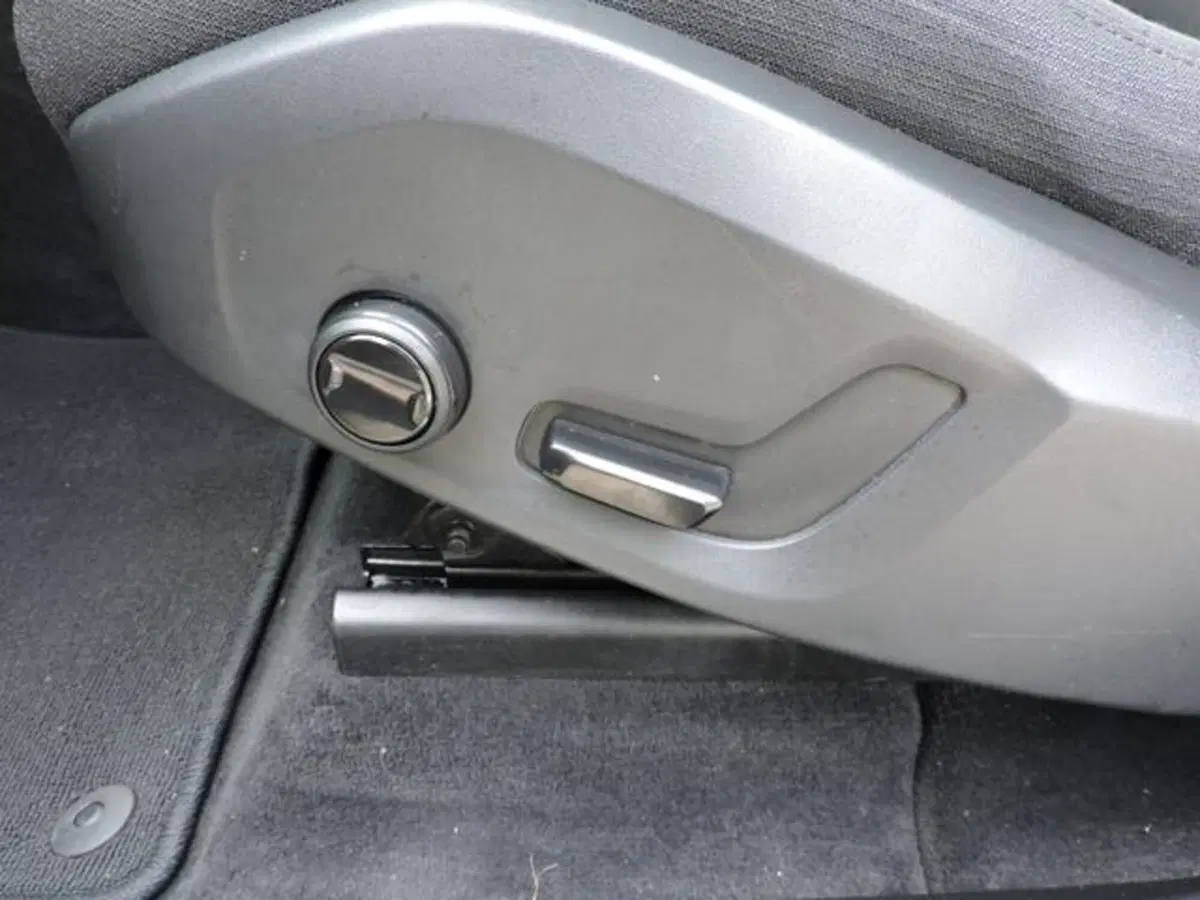 Volvo XC60 usata a Firenze (14)
