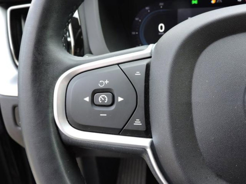 Volvo XC60 usata a Firenze (16)