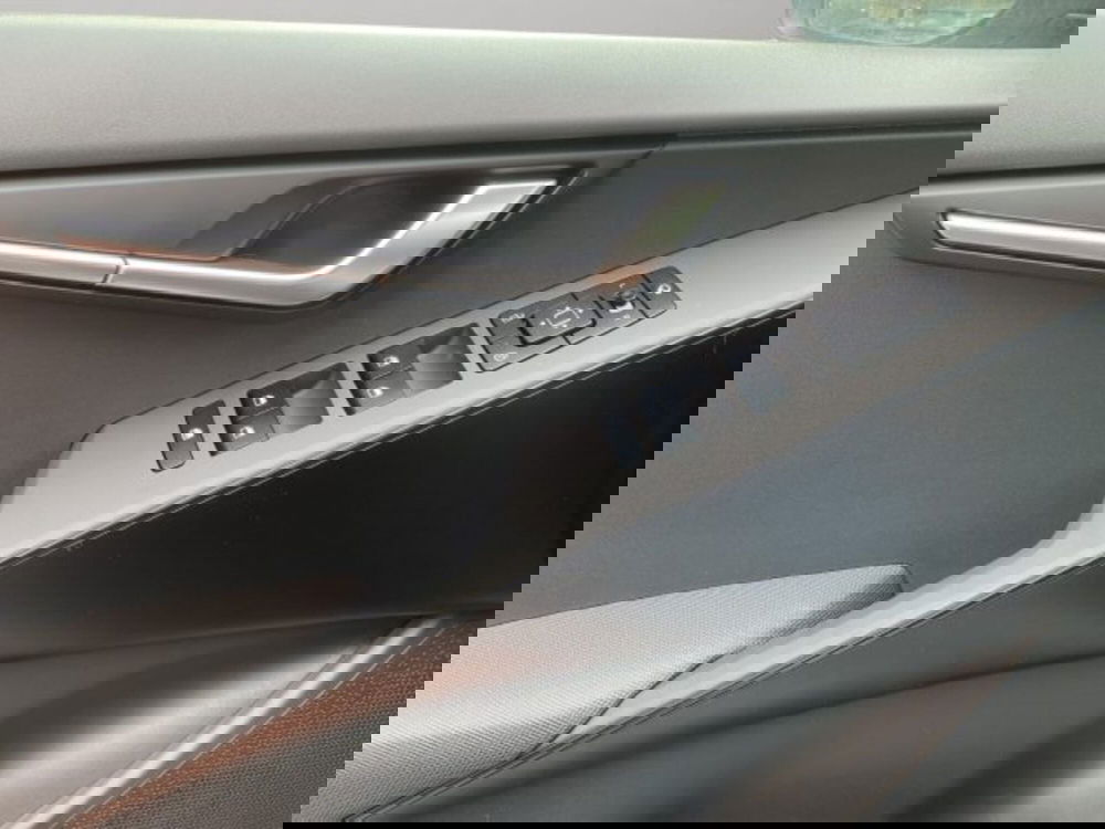 Kia Niro nuova a Perugia (18)