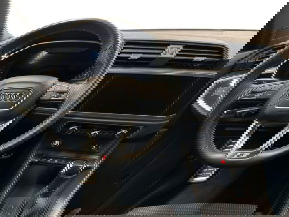 Audi Q3 Sportback usata a Bologna (10)