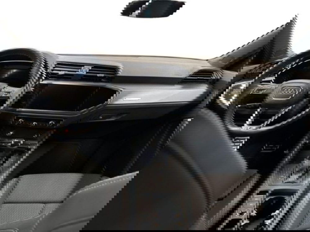 Audi Q3 Sportback usata a Bologna (9)