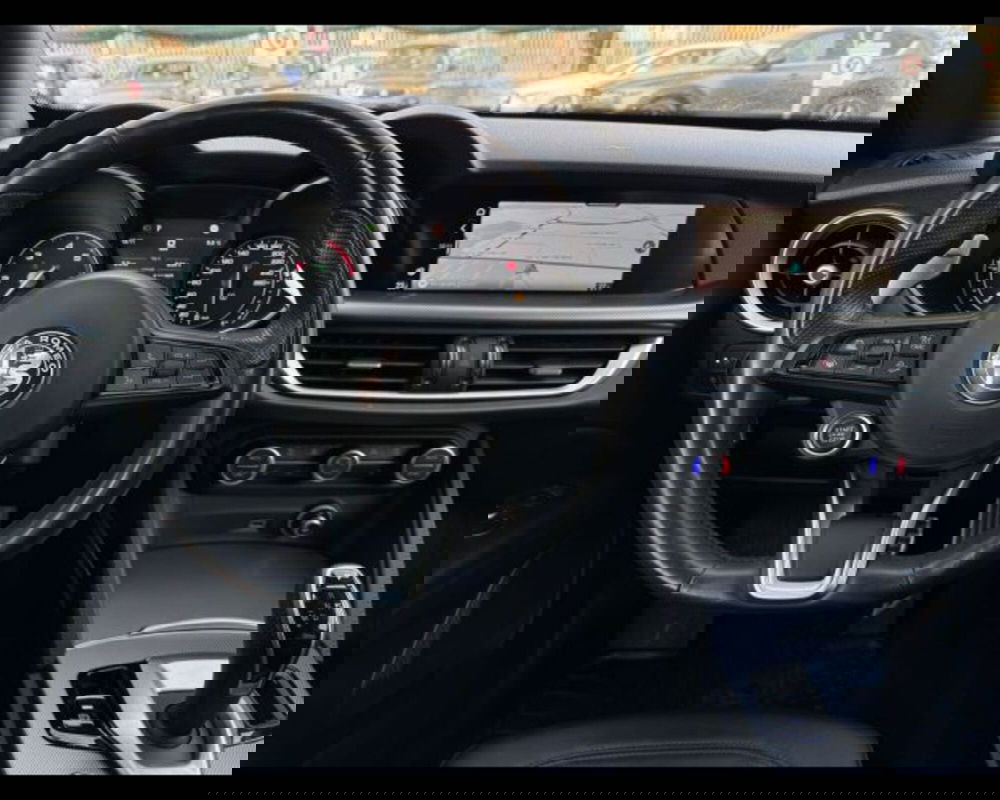 Alfa Romeo Stelvio usata a Bologna (16)