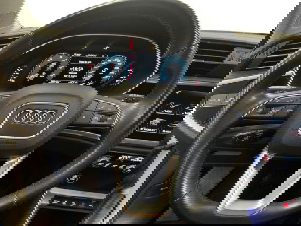 Audi Q3 Sportback usata a Bologna (14)