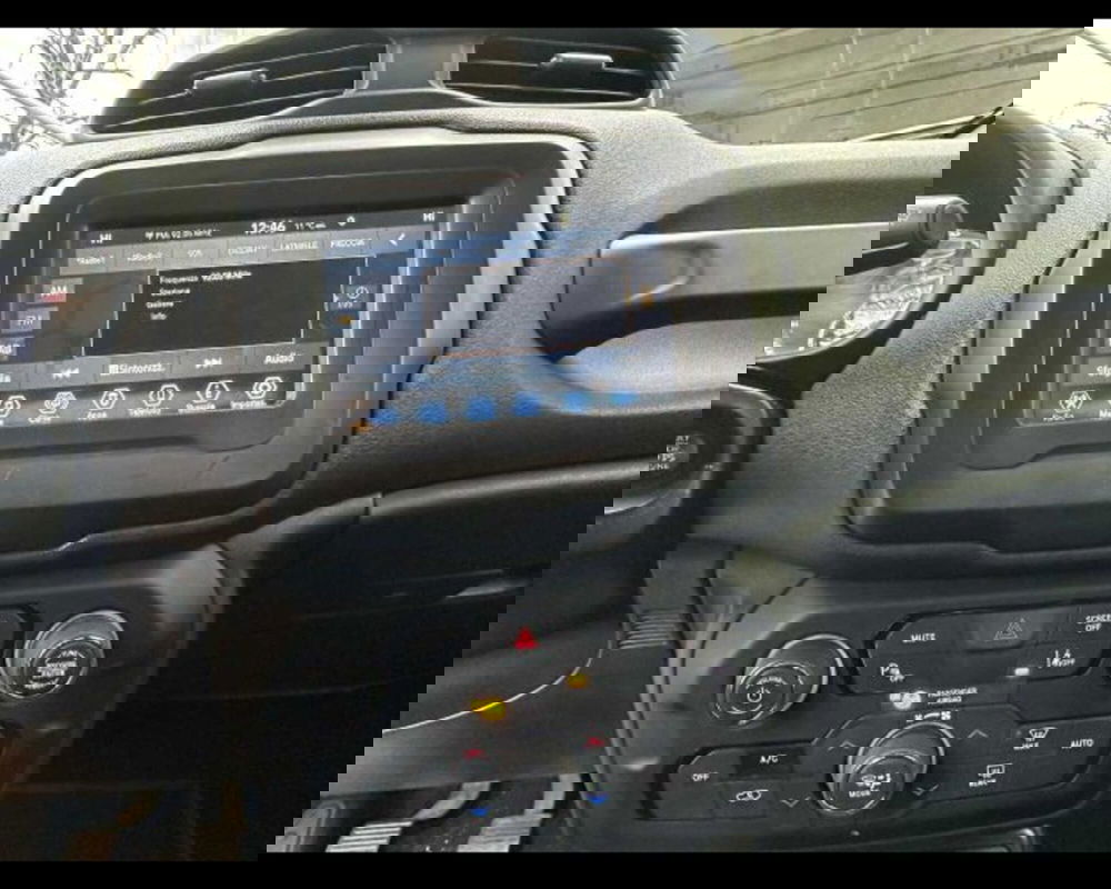 Jeep Renegade usata a Bologna (8)