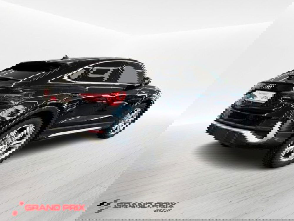 Audi Q3 Sportback usata a Bologna (2)