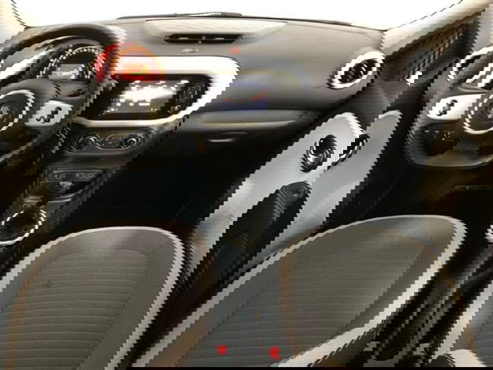 Renault Twingo usata a Como (9)