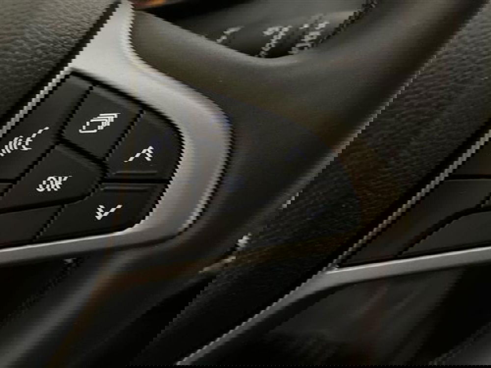 Dacia Sandero Stepway nuova a Como (18)