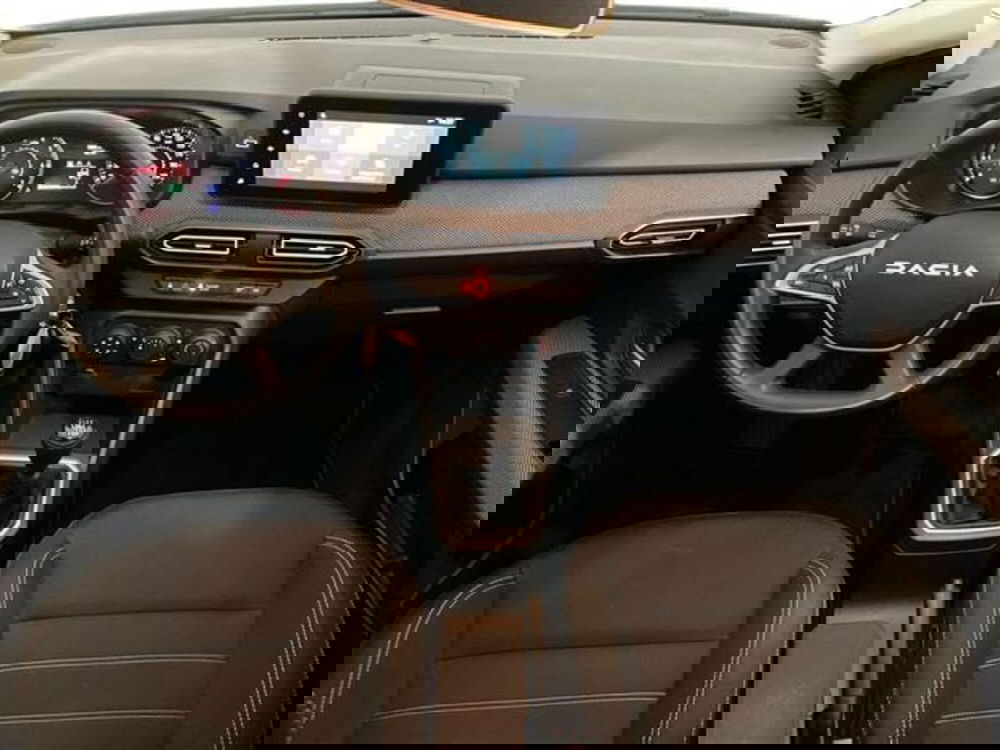 Dacia Jogger usata a Como (9)