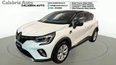 Renault Captur Full Hybrid E-Tech 145 CV Intens del 2022 usata a Gioia Tauro