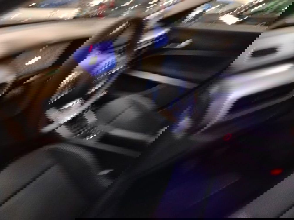 Jeep Avenger nuova a Forlì-Cesena (17)