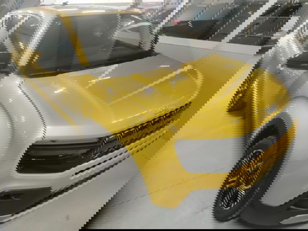 Jeep Avenger nuova a Forlì-Cesena (9)