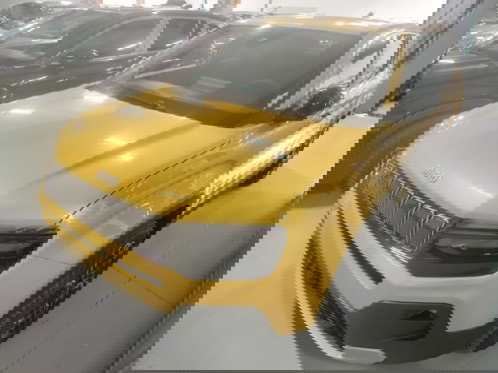 Jeep Avenger nuova a Forlì-Cesena (10)