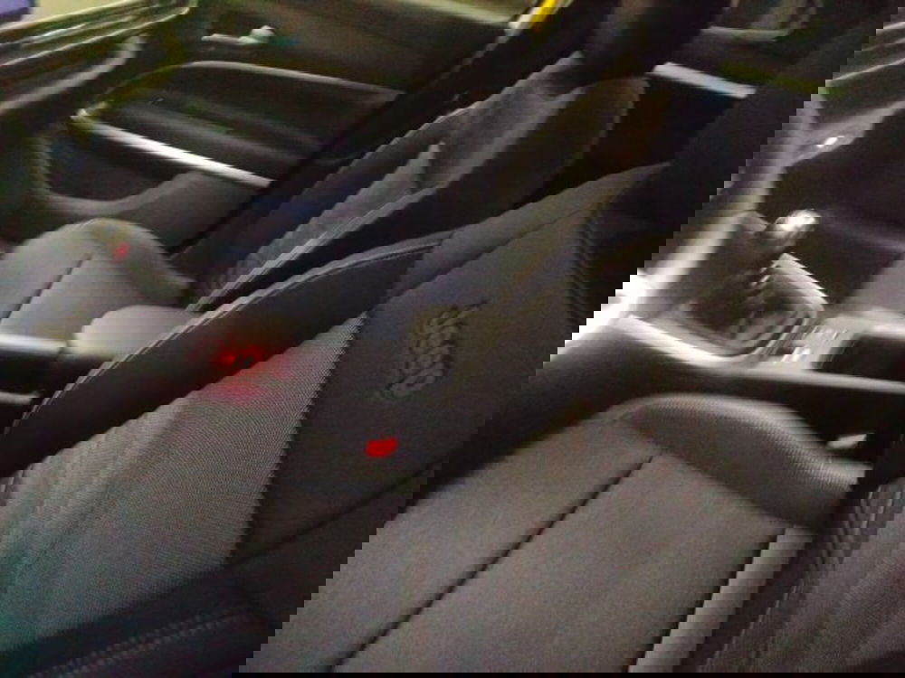 Jeep Avenger nuova a Forlì-Cesena (12)