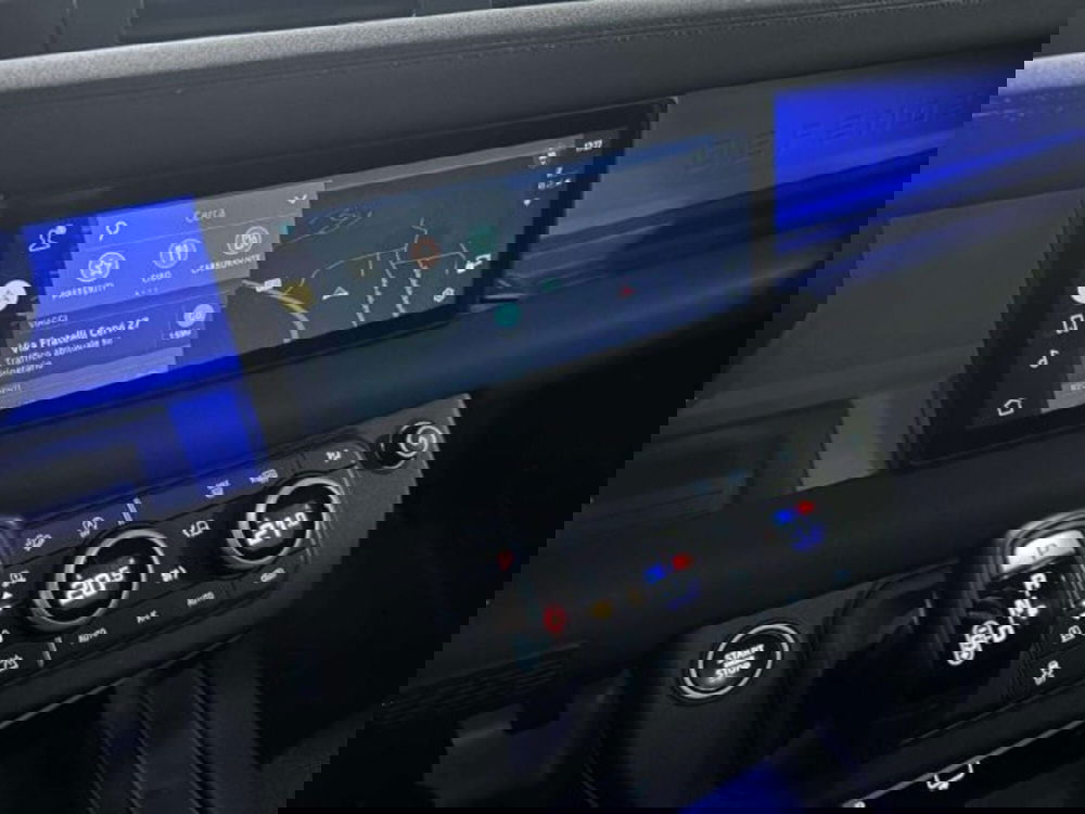 Land Rover Defender usata a Siena (11)