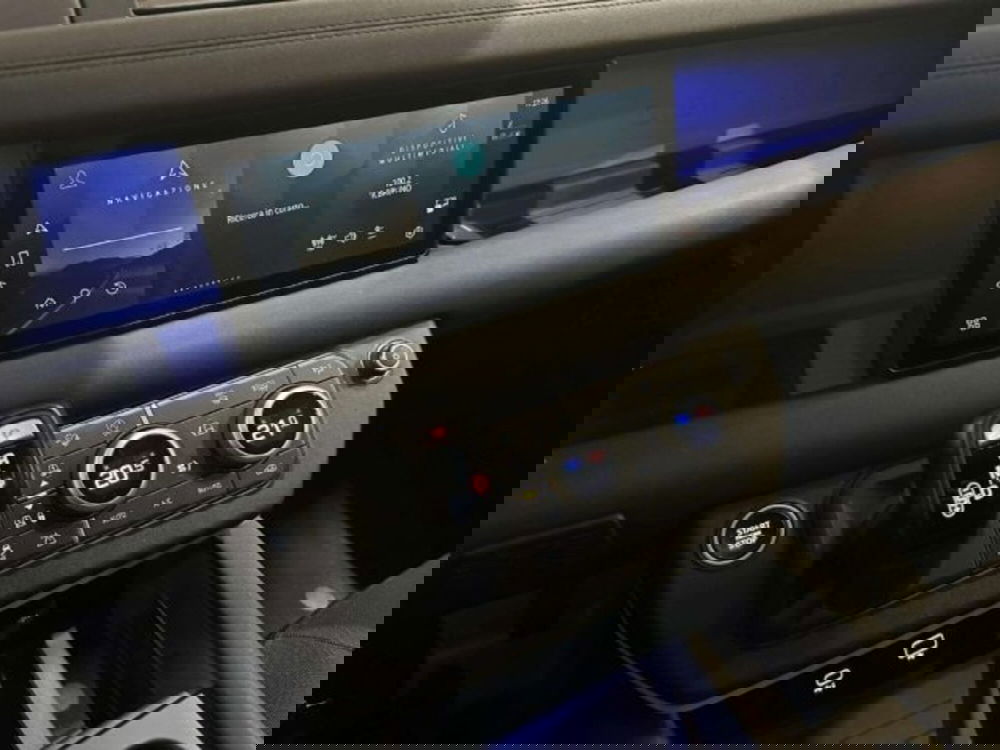 Land Rover Defender usata a Siena (12)