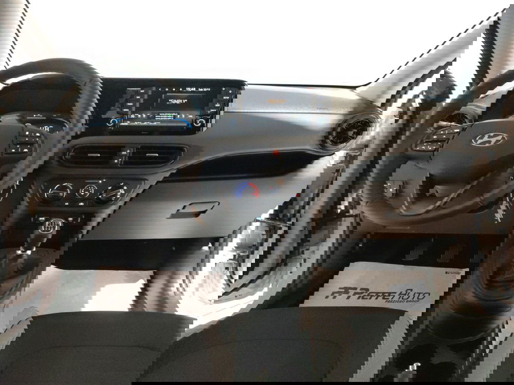 Hyundai i10 nuova a L'Aquila (16)