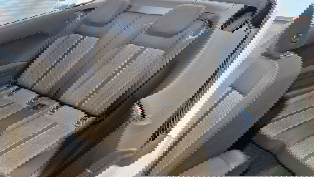 Volkswagen T-Roc Cabrio usata a Vercelli (13)