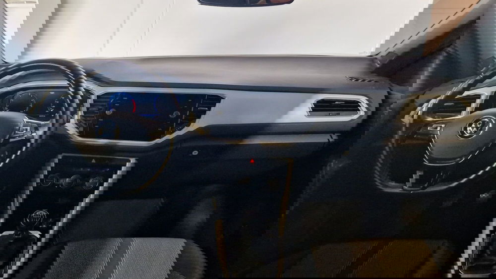 Volkswagen T-Roc Cabrio usata a Vercelli (14)