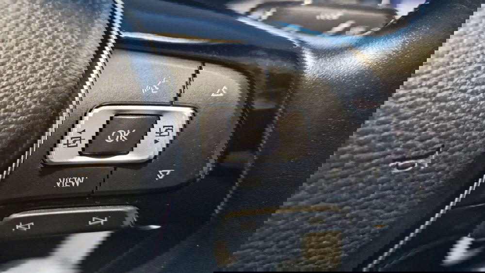 Volkswagen T-Roc Cabrio usata a Vercelli (17)