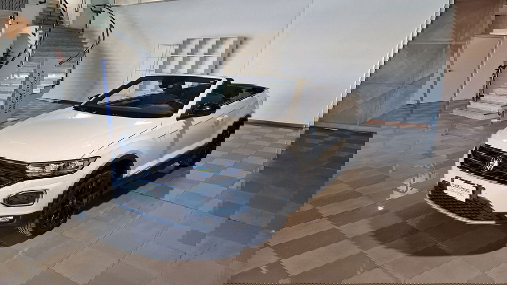 Volkswagen T-Roc Cabrio usata a Vercelli (2)