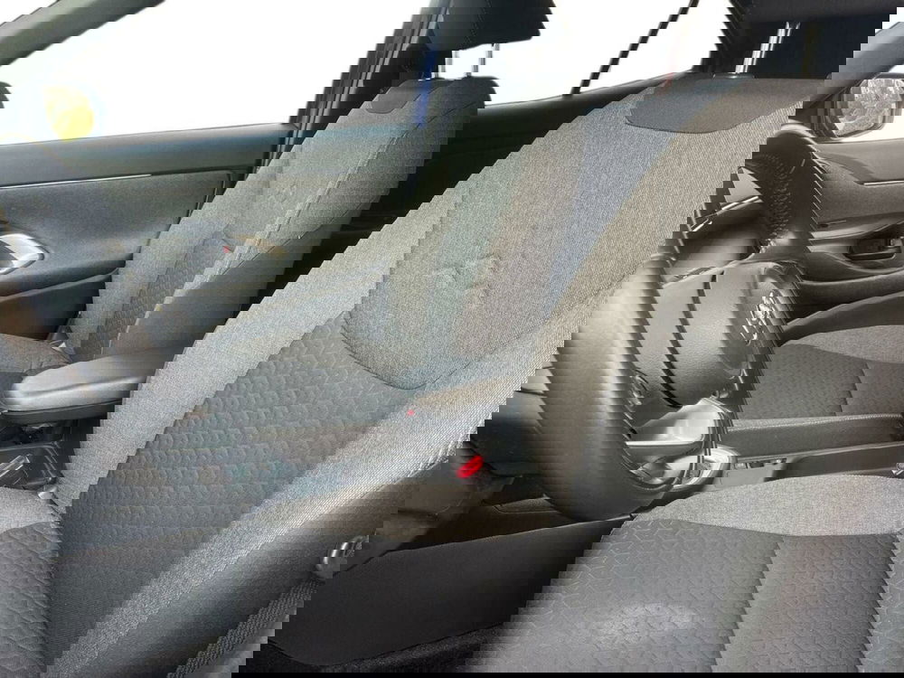 Toyota Yaris Cross usata a Lecco (11)