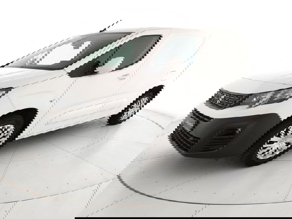 Peugeot Partner Furgone usata a Caserta