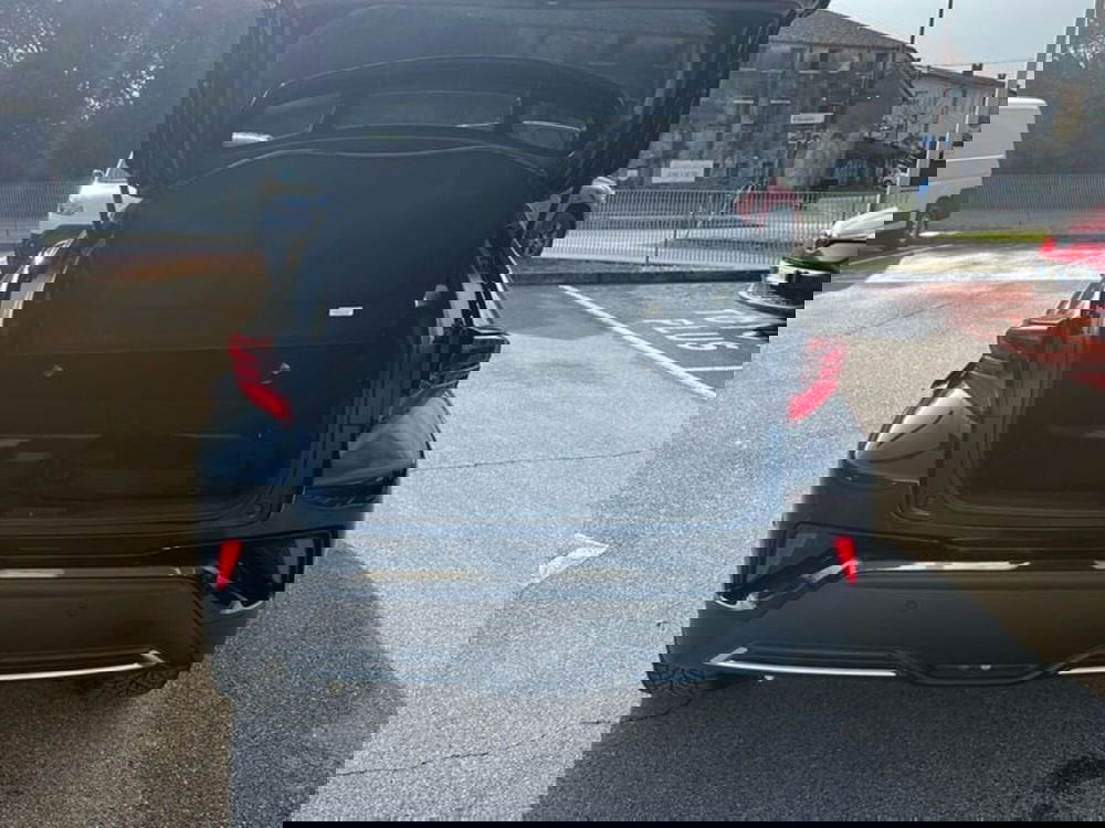 Toyota Toyota C-HR usata a Vicenza (9)