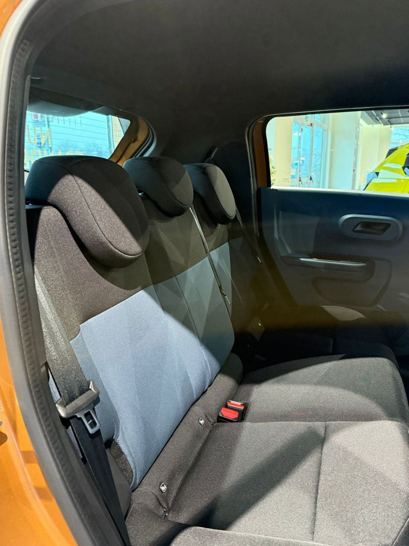 Fiat Grande Panda nuova a Reggio Emilia (19)