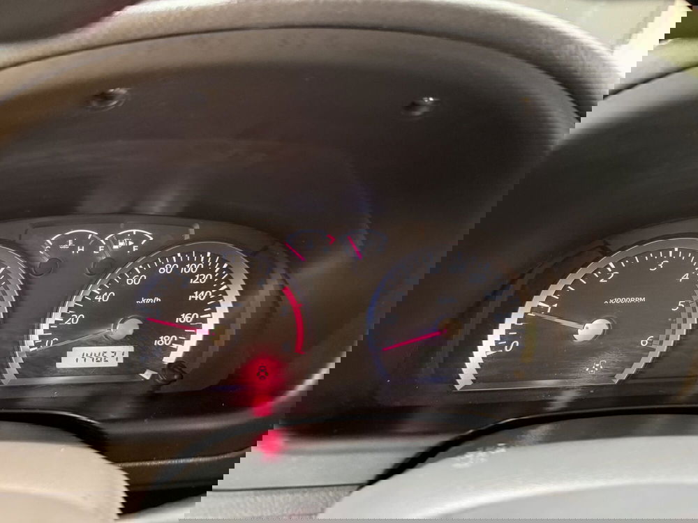 Suzuki Jimny usata a Latina (13)