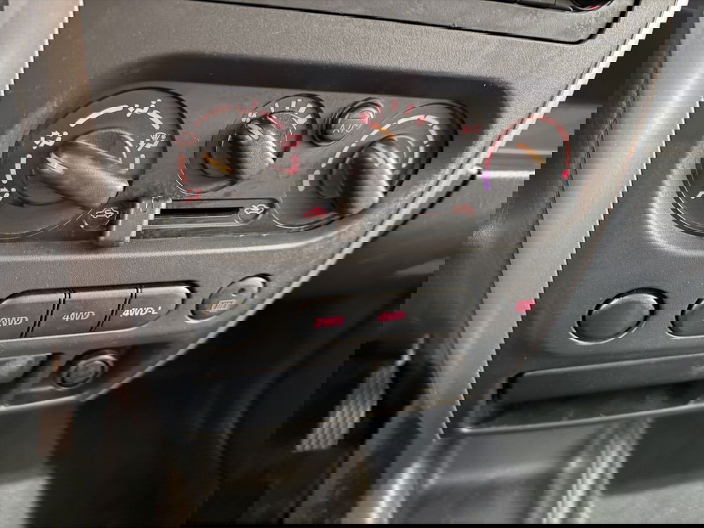 Suzuki Jimny usata a Latina (15)