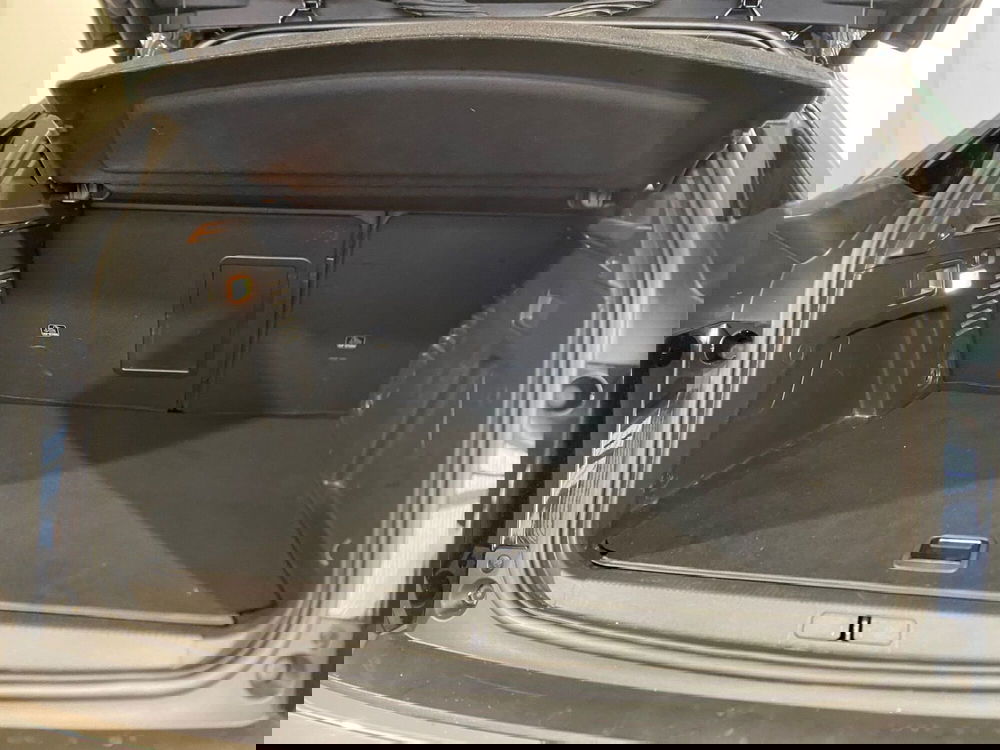 Peugeot 3008 usata a Bari (12)