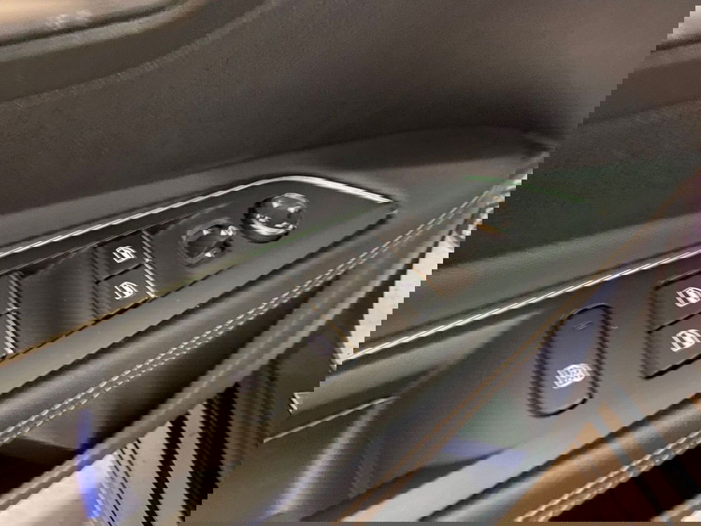 Peugeot 3008 usata a Bari (14)