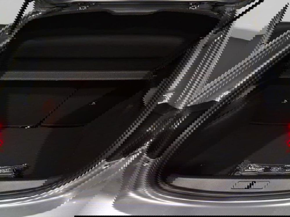 Peugeot 208 nuova a Genova (17)