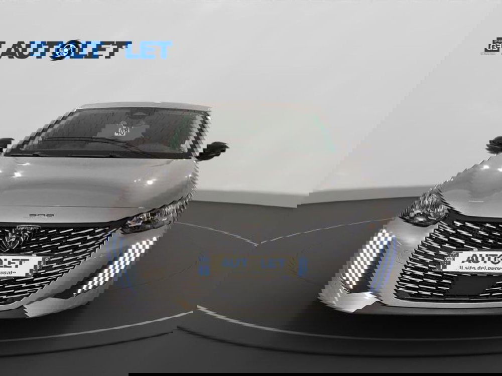 Peugeot 208 nuova a Genova (2)