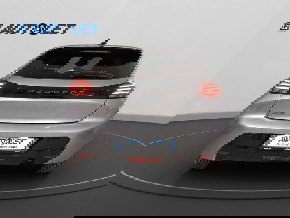 Peugeot 208 nuova a Genova (6)